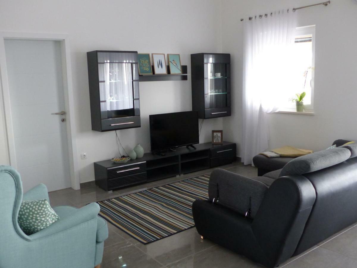 Apartmani Danica 沃德年 外观 照片